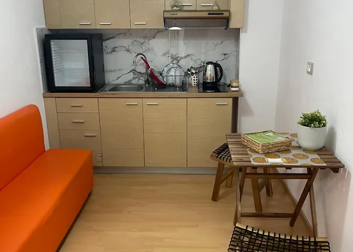 Andi's 3 Gjirokastër